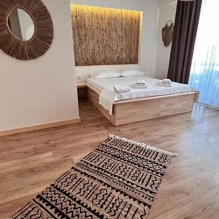 The Roof Ada Hotel *