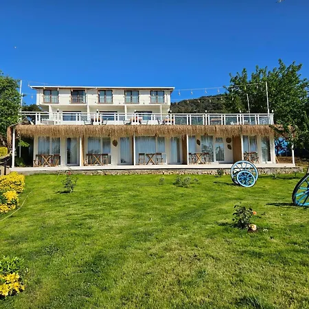 The Roof Ada * אדאלר