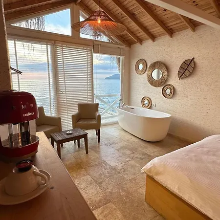 The Roof Ada Hotel Adalar