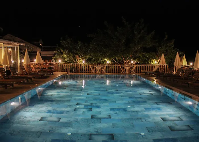 The Roof Ada ホテル アダラー